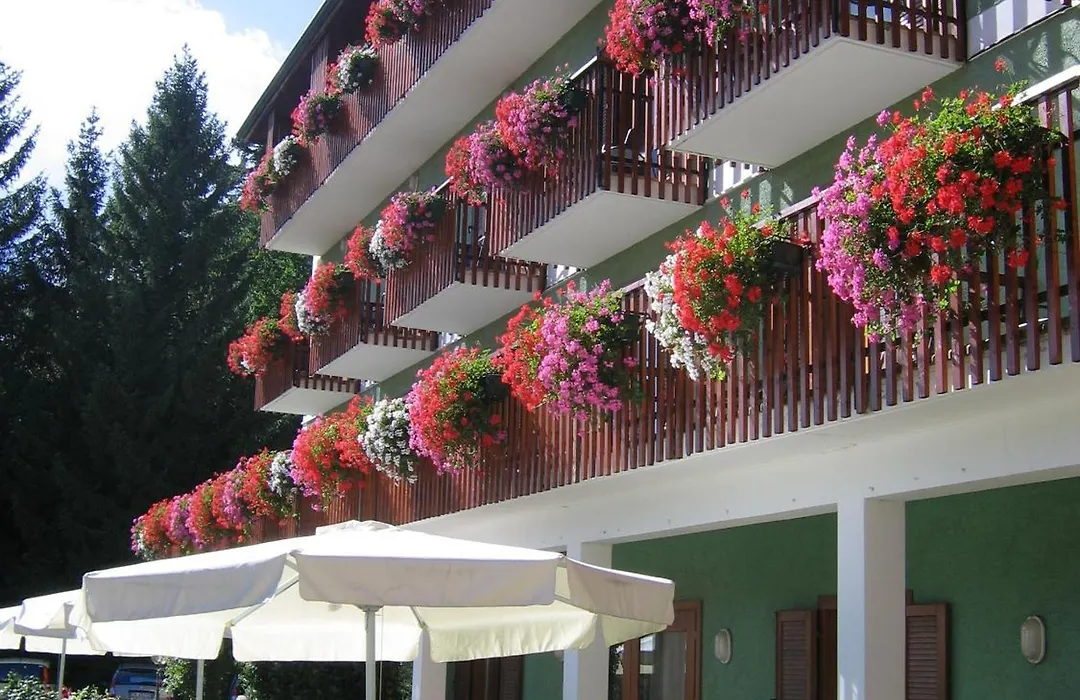 Albergo Monteverde-1