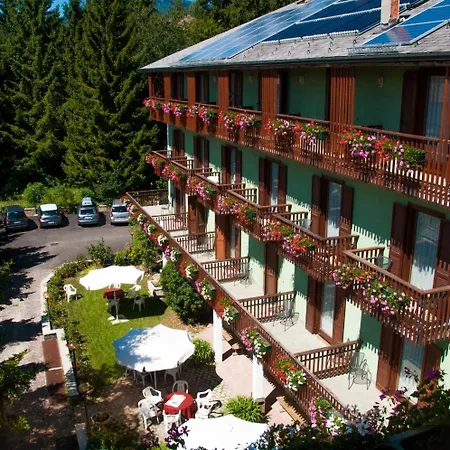 Albergo Monteverde-3
