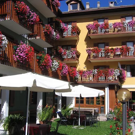 Albergo Monteverde-2